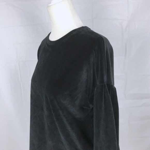 Black Soft Velvet Velour Crewneck Pullover Sweater - Picture 3 of 3
